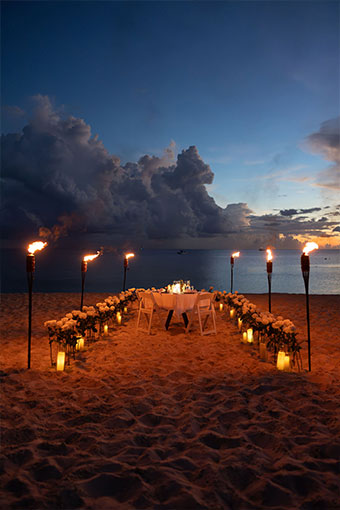Beach proposal at Kimpton seafire